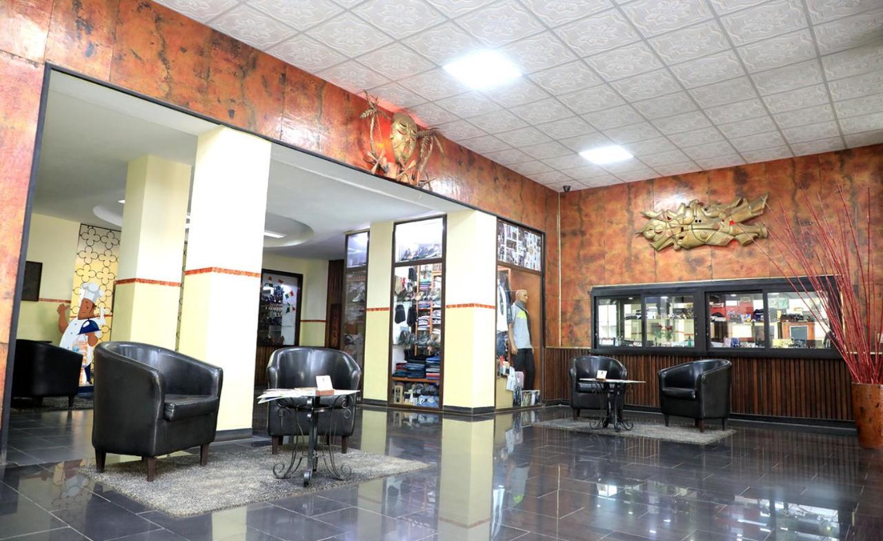 Park hôtel Lubumbashi Extérieur photo
